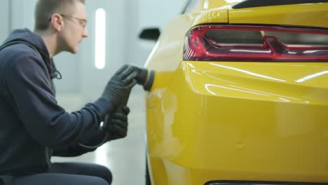 professional car detailing – washing, ceramic coating, and interior cleaning