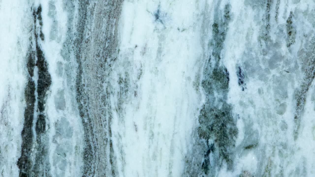 animación de texturas múltiples y coloridas sobre un fondo blanco