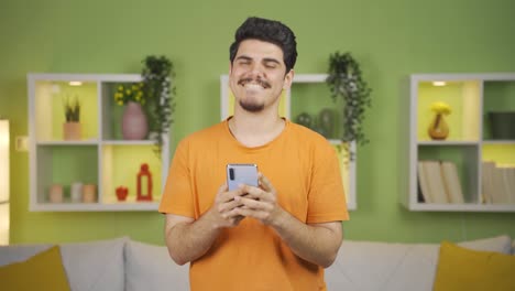 Young-man-in-love-with-his-girlfriend-is-happy-and-peaceful.