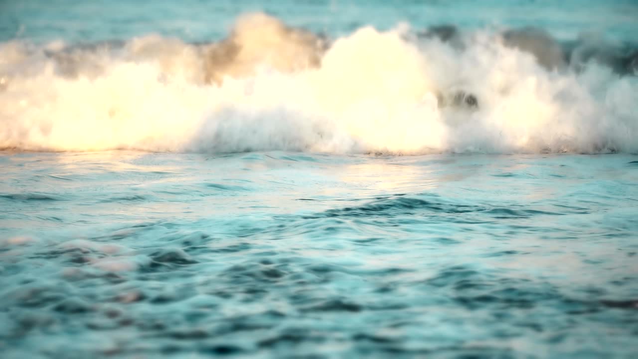 비치 웨이브 록 4k