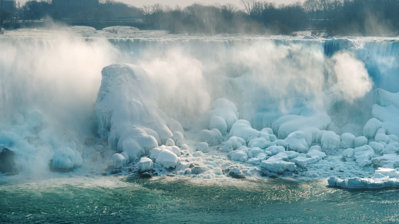 나이아가라 폭포의 겨울 4k 비디오 04