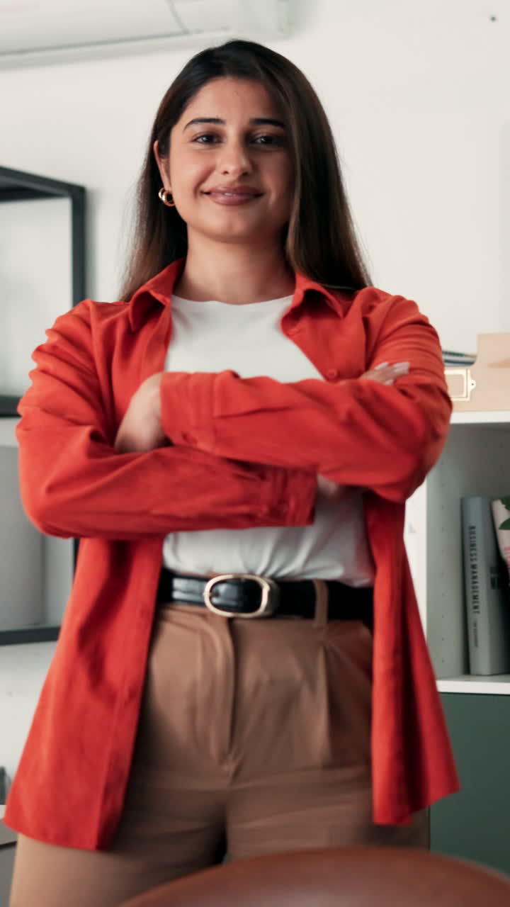 Retrato de uma mulher de negócios confiante