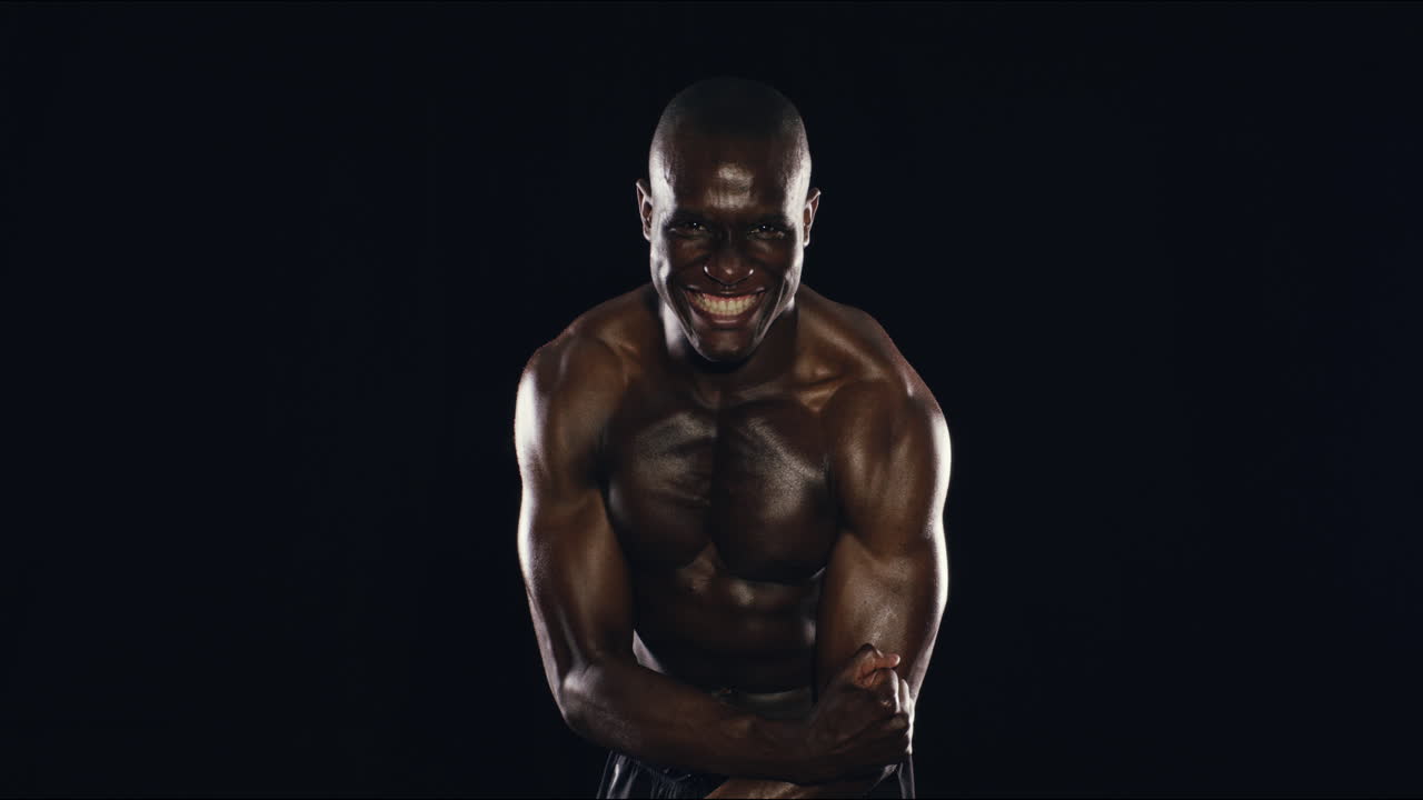 hago todo esto con una sonrisa en mi cara.