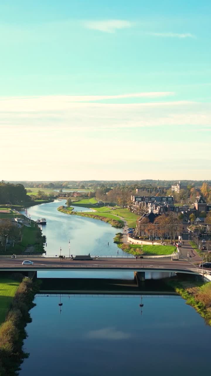 네덜란드 의 도시 와 강 의 공중 사진