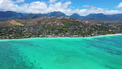 Beachfront-Properties-on-Lanikai,-Oahu,-Hawaii