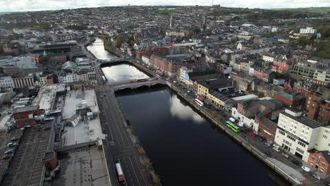 ciudad de corcho, irlanda