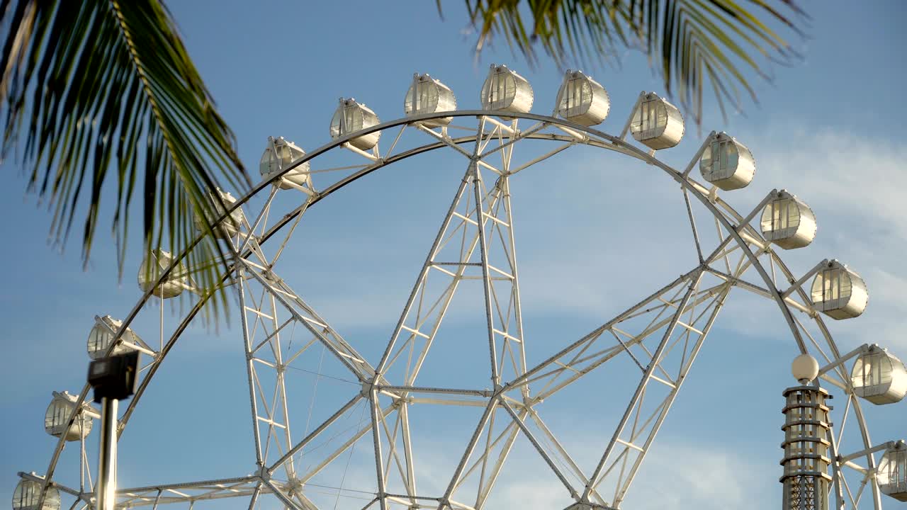 놀이 공원 에 있는 페리스