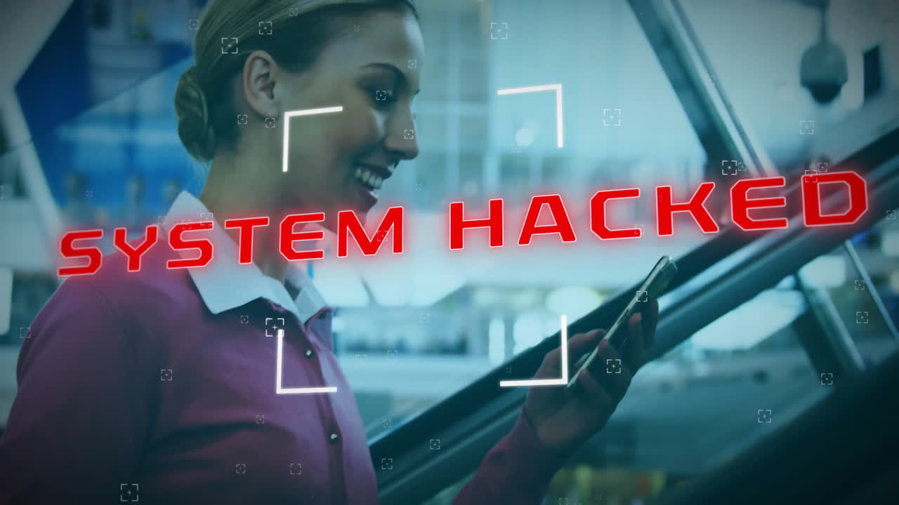 스마트폰을 사용하는 백인 여성에 대한 시스템 해킹 텍스트의 애니메이션