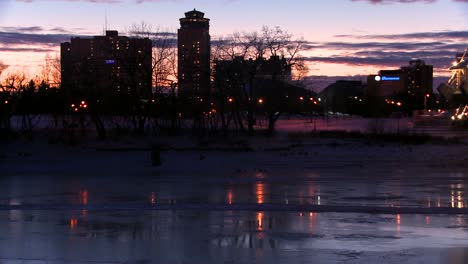 El-Centro-De-Winnipeg,-Manitoba,-Canadá-Al-Atardecer-9