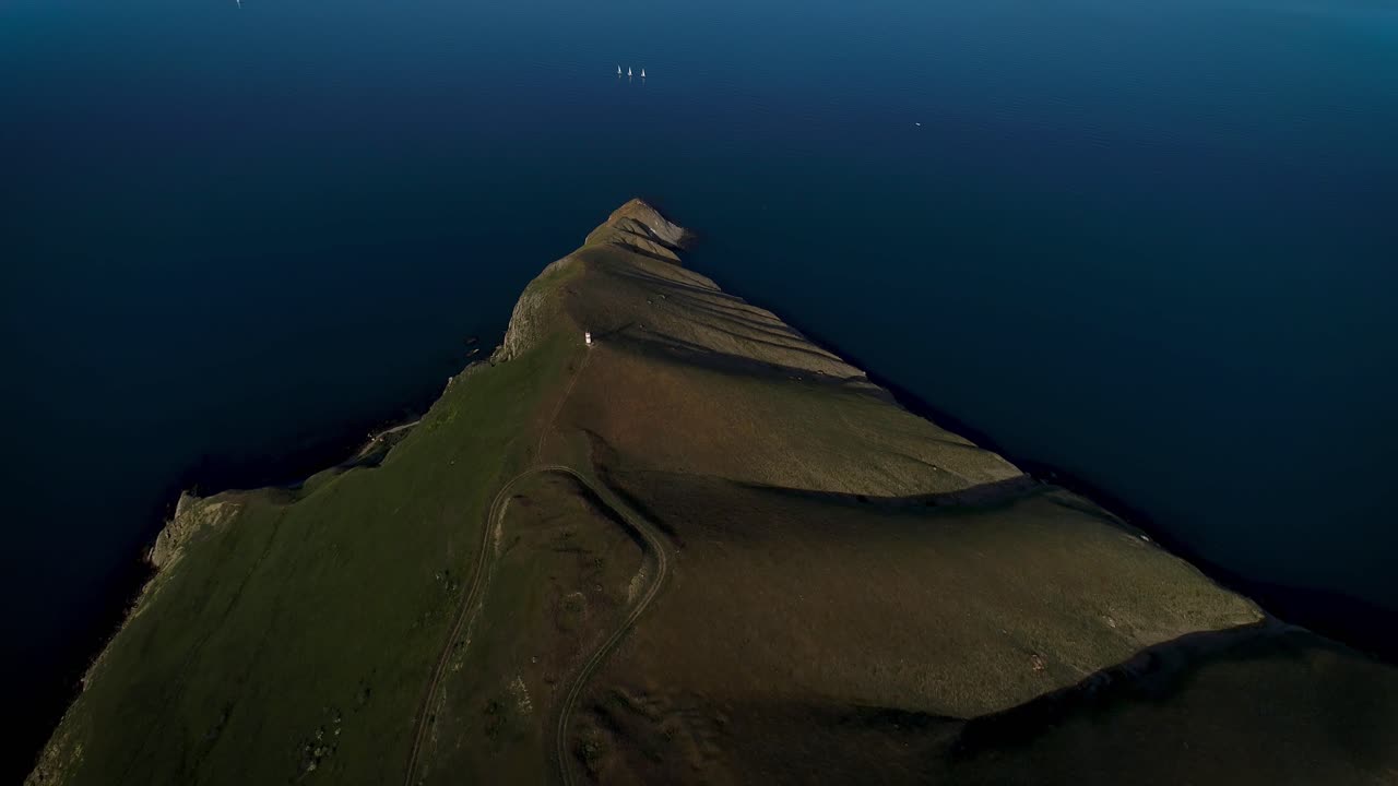 등대 가 있는 케이프 의 공중 사진