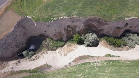 Die-Geschichtete-Schlucht-In-Touchet-Ackerland-Wurde-Durch-Eine-Versehentliche-Überschwemmung-Verursacht