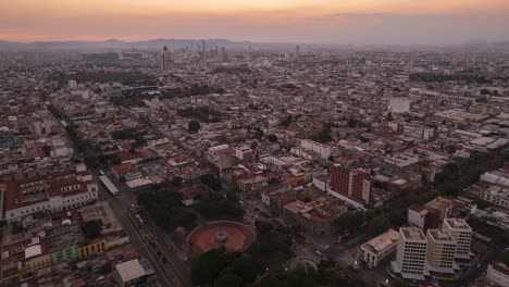 Timelapse-of-the-sunset-in-Puebla-City,-Mexico