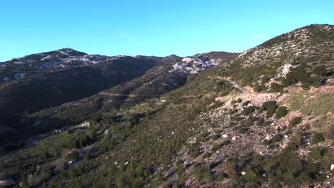 Video-De-Dron-Captura-La-Tranquilidad-De-Penteli-Al-Atardecer