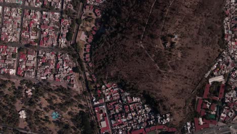 Cenital-view-of-the-urban-decay-in-mexico-city