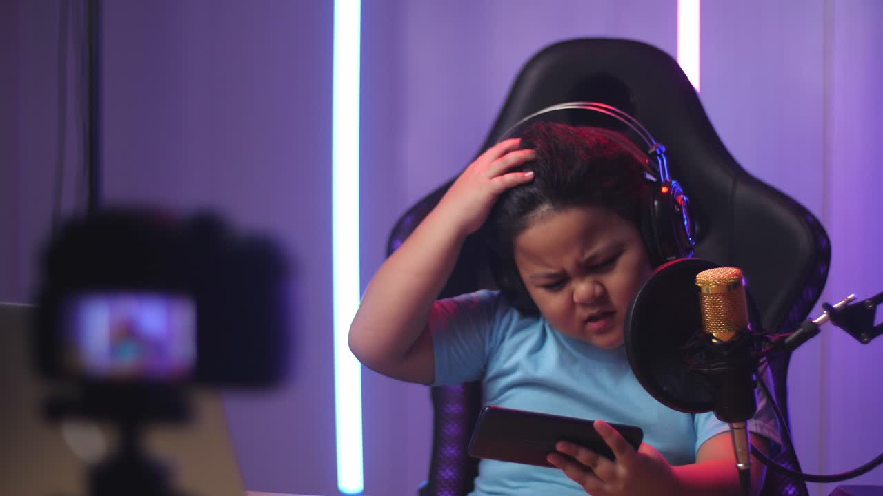 Asian Little Boy Playing Video Game With Mobile Phone Then Lose The Game While Live Stream