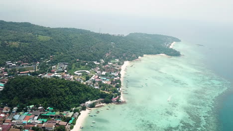 Isla-De-Koh-Phi-Phi-Don,-Krabi,-Tailandia