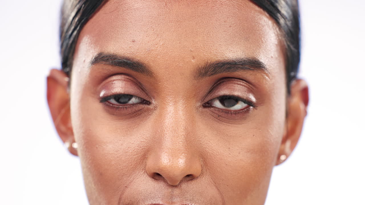 cara, ojos y mujer con primer plano