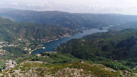 Gerês,-Braga,-Portugal-Luftaufnahme-Wunderschöne-Naturlandschaft