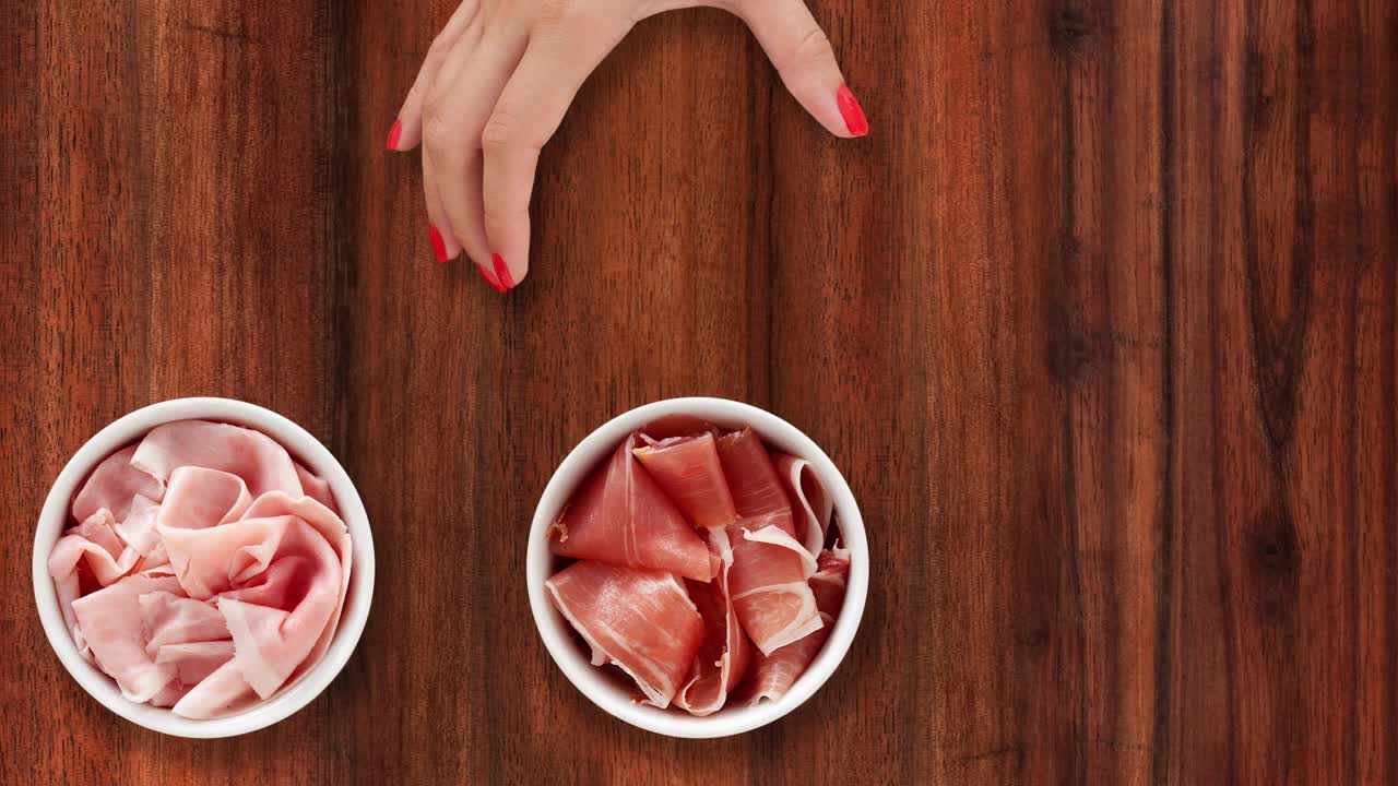 Offering sliced hams