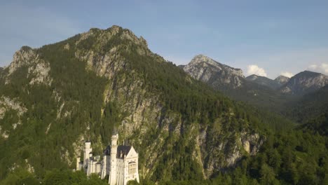 beautiful establishing shot of fairy tale castle in bavaria, germany