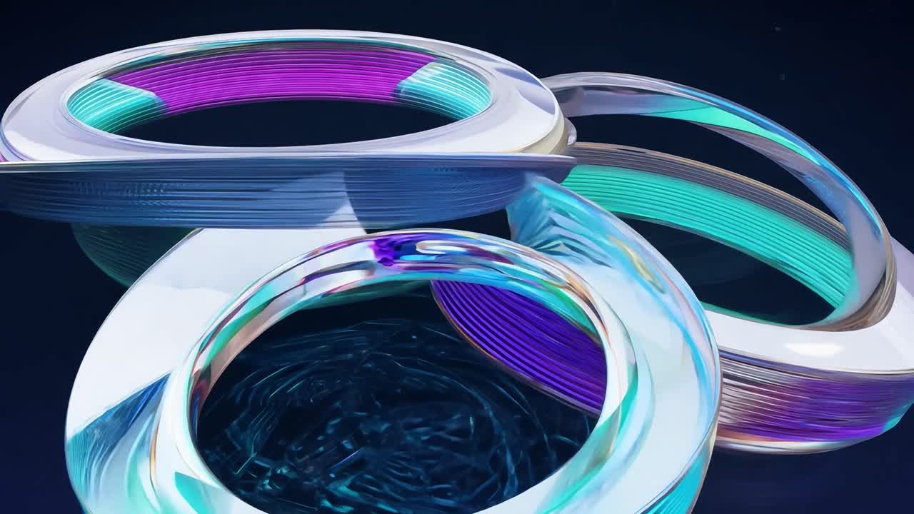 추상적인 크롬과 유리 반지는 어두운 반사 표면에서 회전하고 변형하여 역동적인 시각적 경험을 만니다.