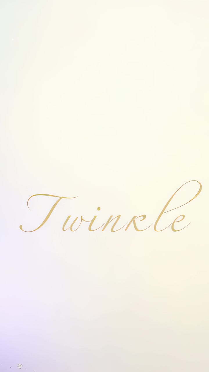 Vertical video: Frame 0 starting Twinkle fading on title card, icon disappearing to pastel gradient