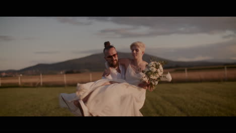 couple's romantic outdoor wedding photoshoot