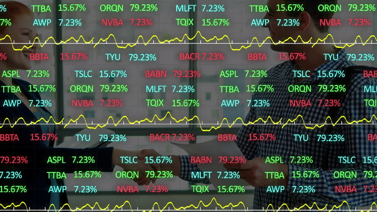 사무실에서 다양한 사업가들에 대한 금융 데이터 처리의 활성화