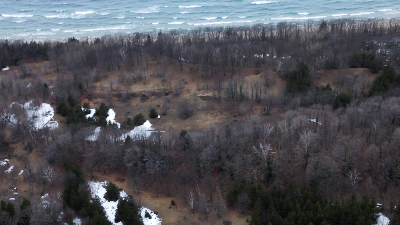 Veduta aerea delle Dune di Sleeping Bear e del Lago Michigan nel Michigan settentrionale. Arcadia, Michigan