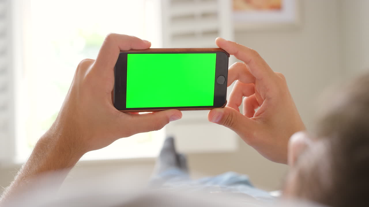 누워 있는 남자 의 클로즈업