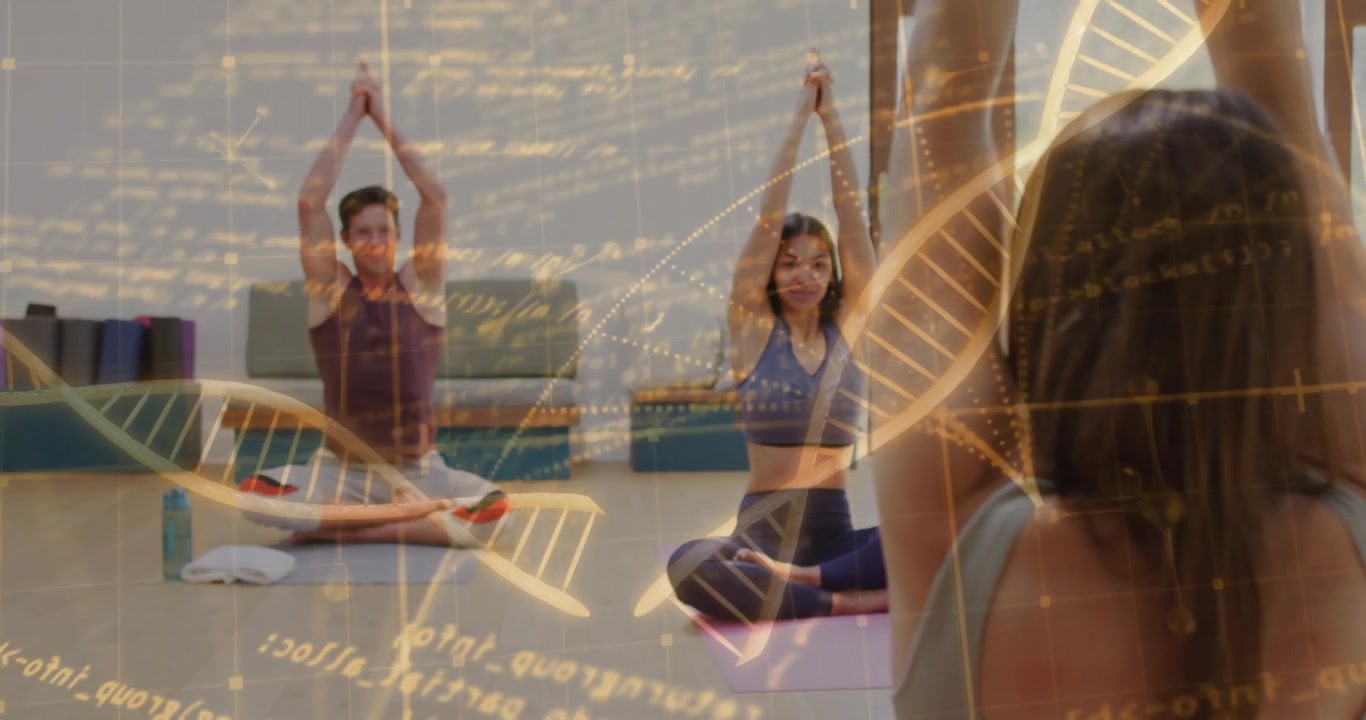 Istruttore che alza le braccia guidando gli studenti che lo imitano in uno studio di yoga, con il DNA che mostra il collegamento al benessere
