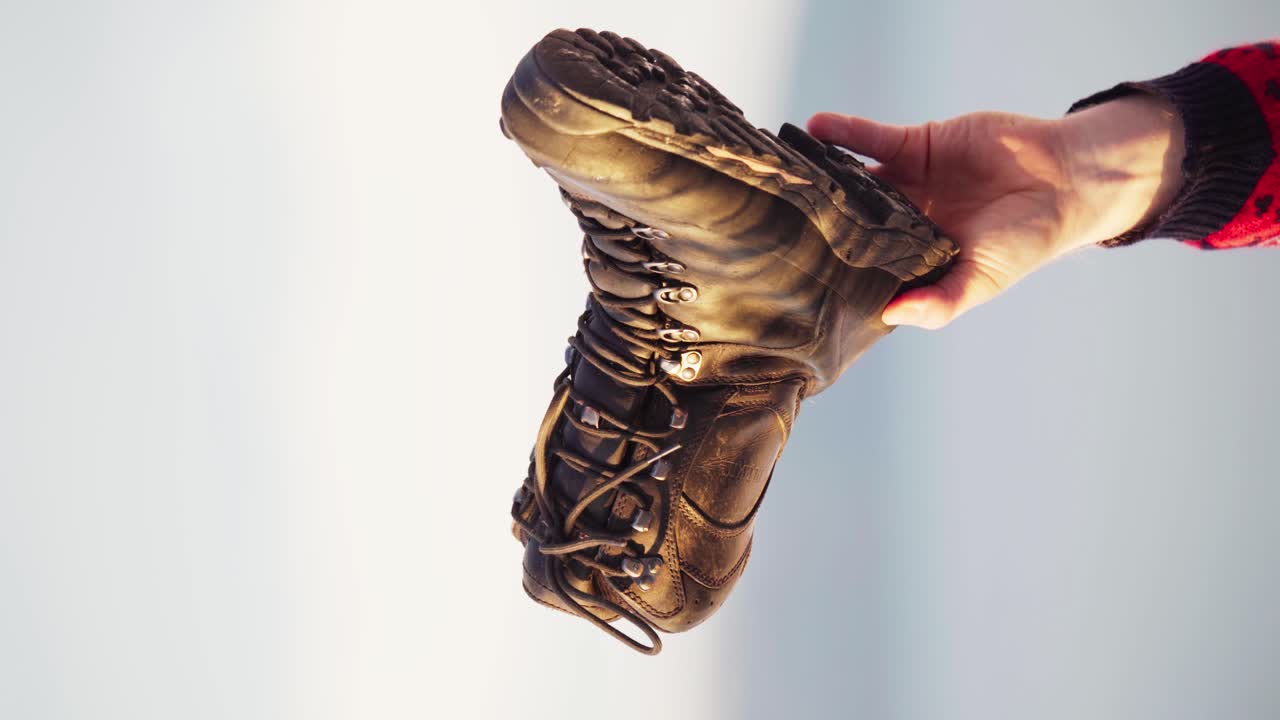 빈티지 가죽 겨울 부츠 의 수직 뷰