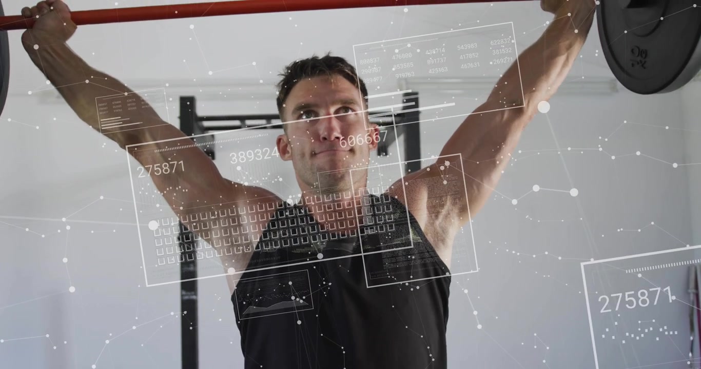 Hombre fortaleciendo el core, levantando una barra por encima de la cabeza y luego flexionándose hacia abajo para ganar fuerza, con una superposición de HUD con cuadrículas.