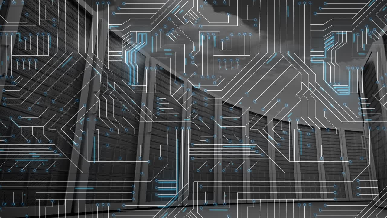 검은색 배경을 가진 회로판에 있는 컴퓨터 서버