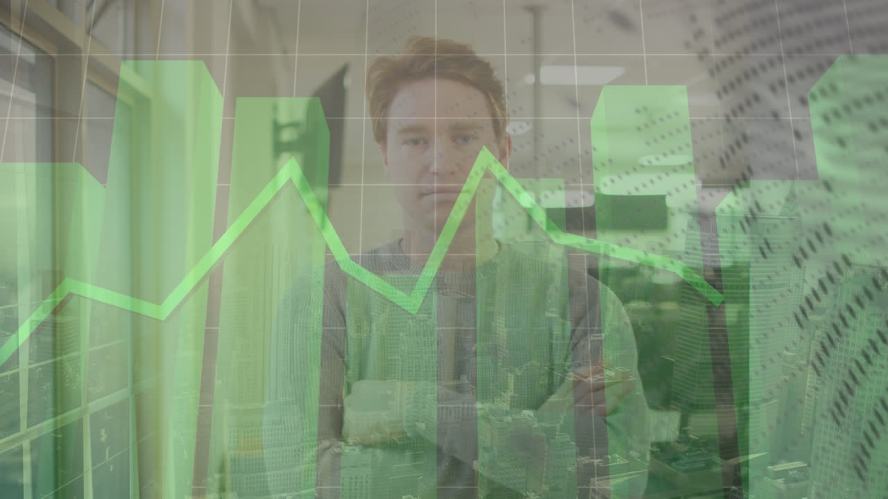 animación de procesamiento de datos y paisaje urbano sobre empresario caucásico en la oficina