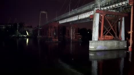 Old-bridge-over-Dnipro-river-in-Kiev,-Ukraine