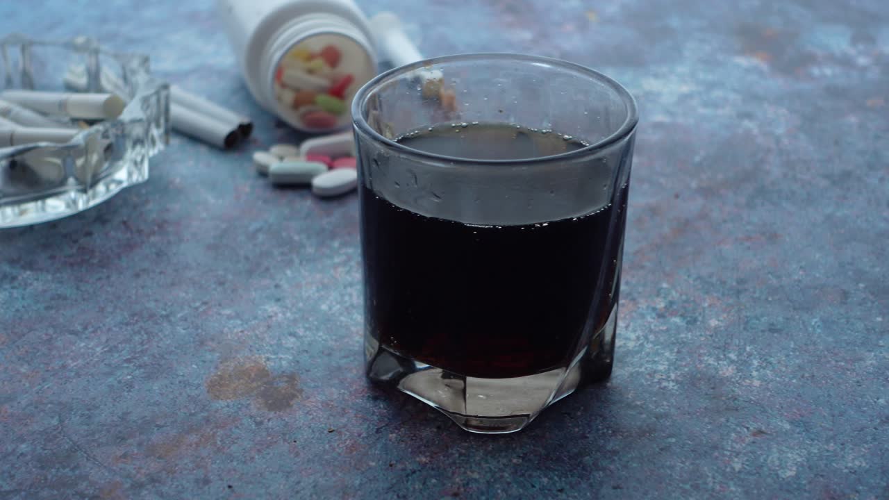 las drogas, el alcohol y los cigarrillos