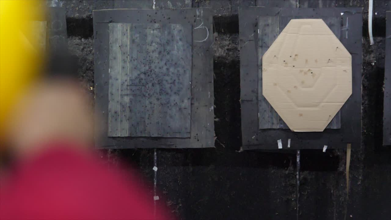 타을 가진 사격장