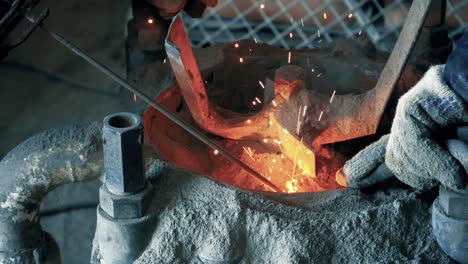 proceso de soldadura y fundición de metales