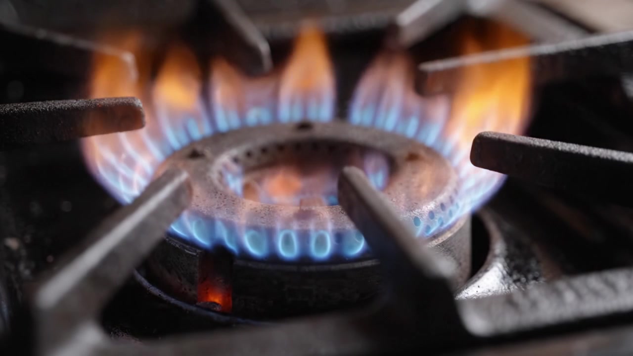 The Transformation of Flame: from Spark to a Lively Blue Blaze in the Cooking Process Highlighting the Potential of Gas Burners