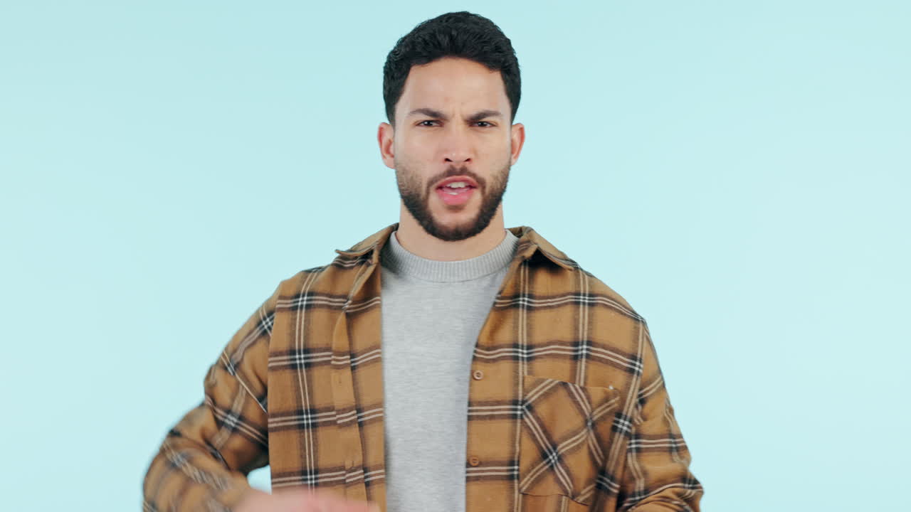 mano, señalando y el hombre con el reclutamiento de usted