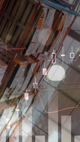 animación de procesamiento de datos financieros y hombre caucásico sobre almacén vacío