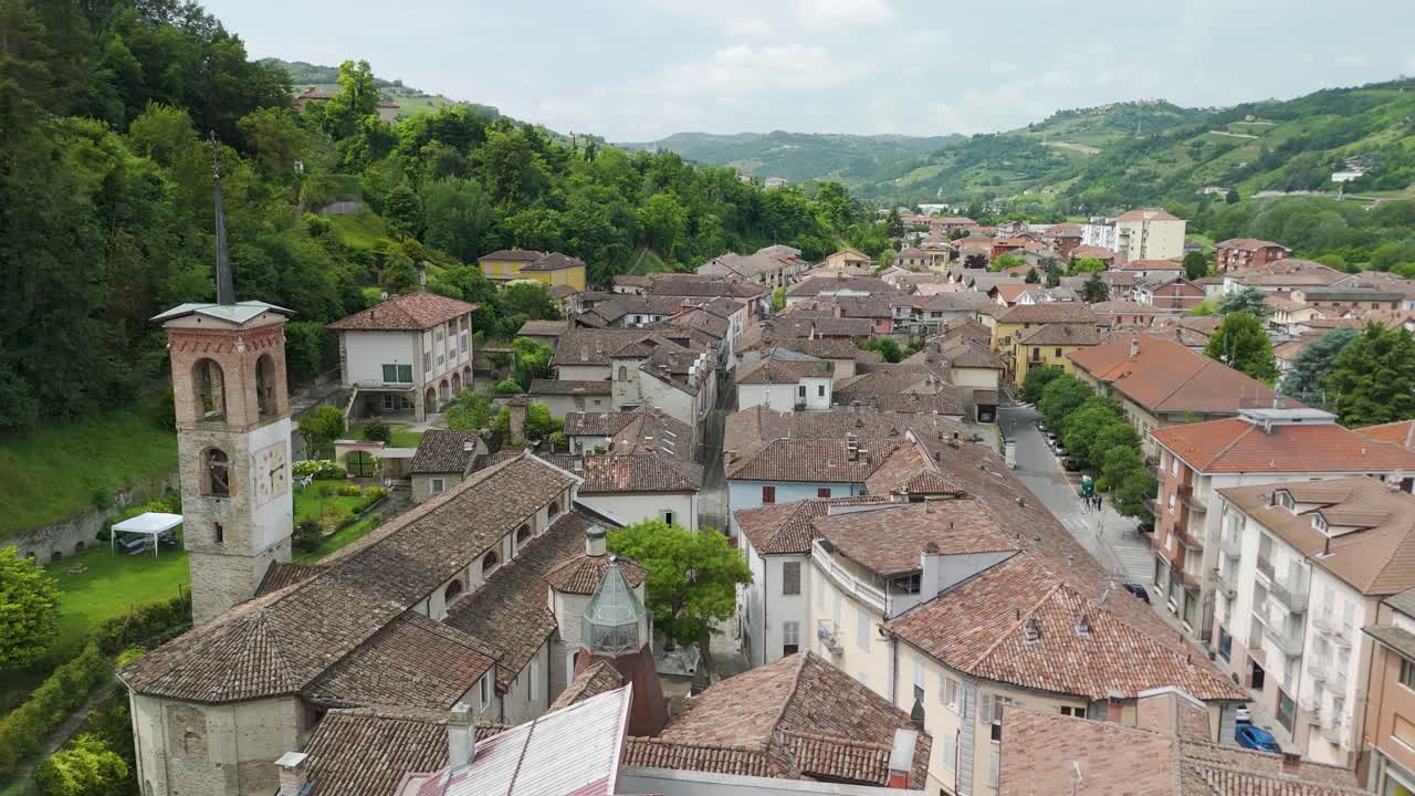 Santo Stefano Belbo, Langhe region, Cuneo, Piedmont, Italy. 4k aerial view of the town. Langhe-Roero and Monferrato. Flying forward above the town.