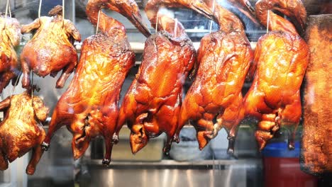 Pato-Asado-A-La-Venta-En-Supermercado-En-Singapur,