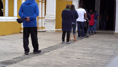 Making line with social distancing