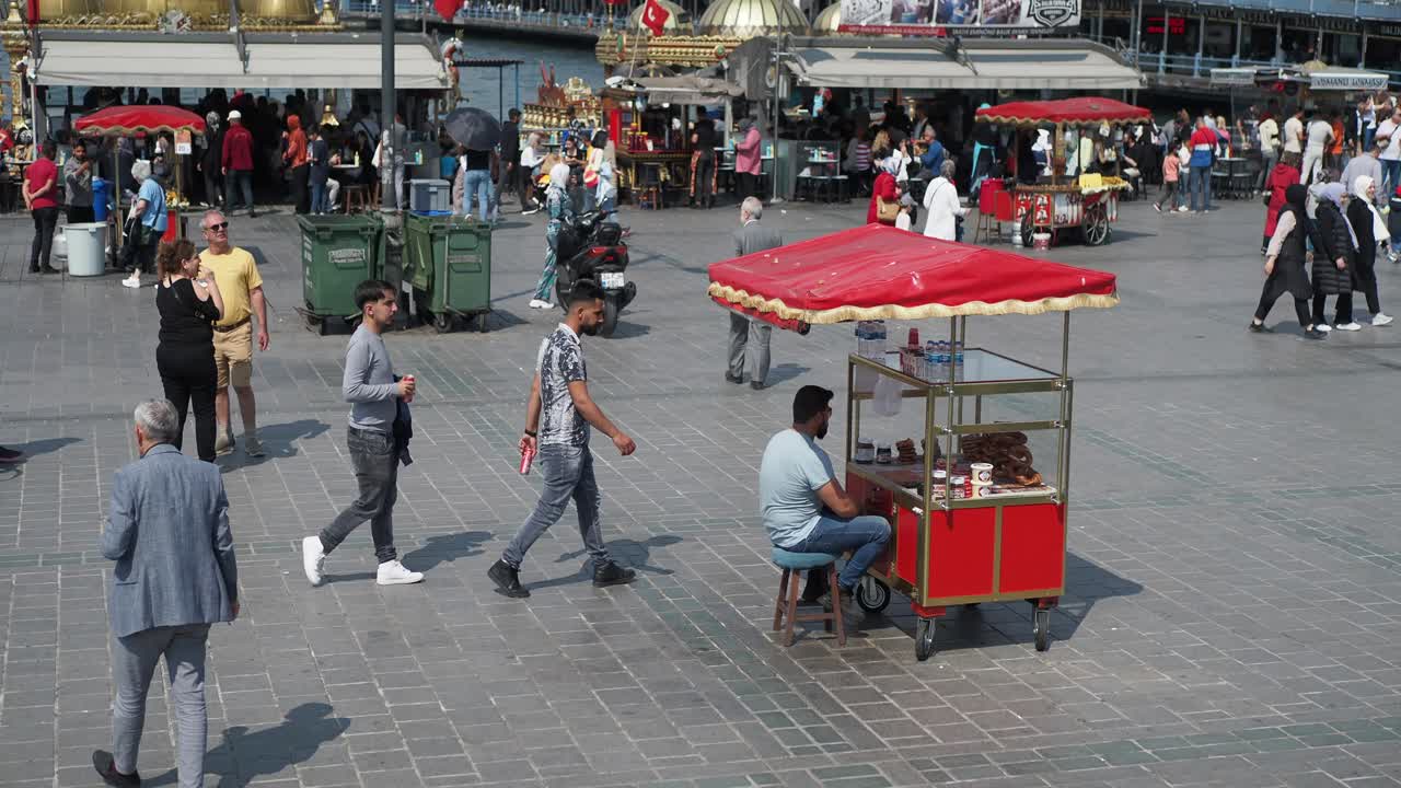 puesto de comida callejera en istanbul