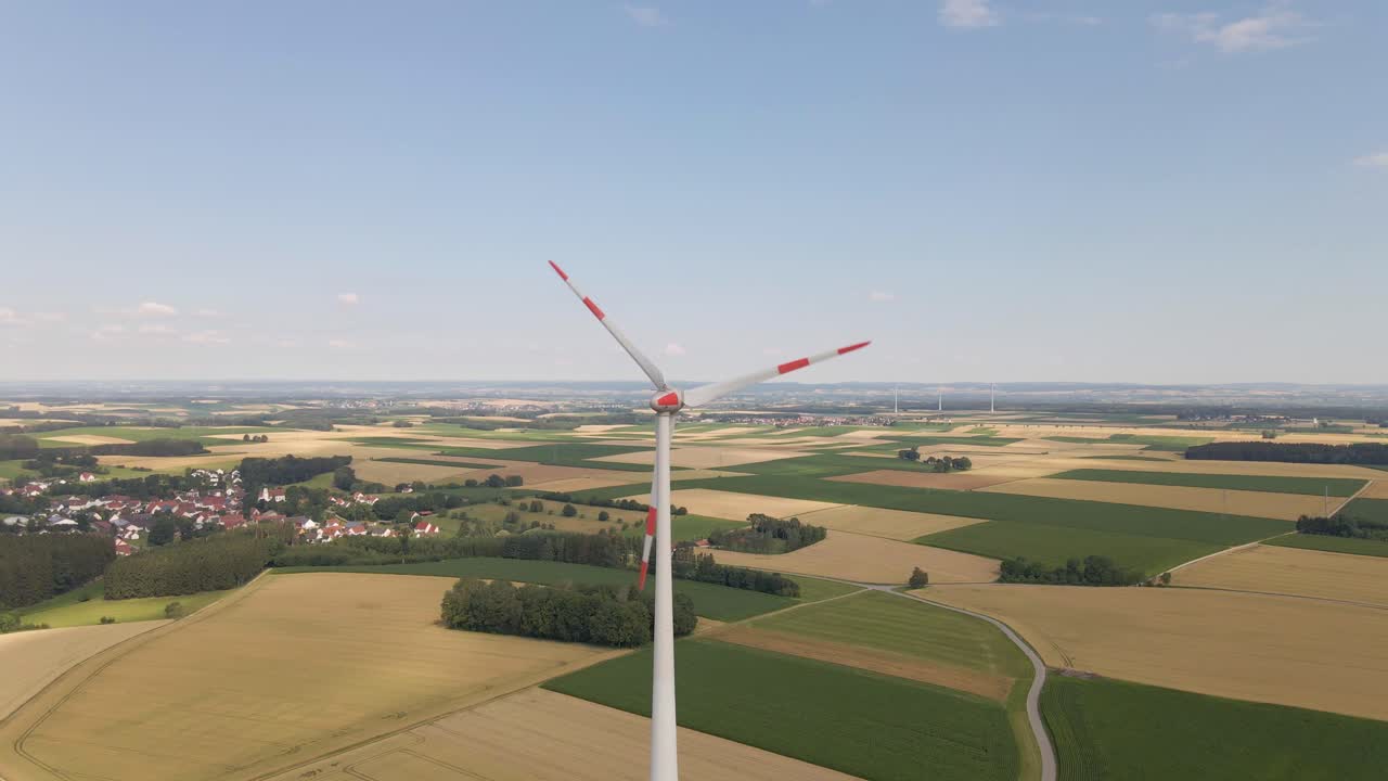 360 circle around windmill with drone
