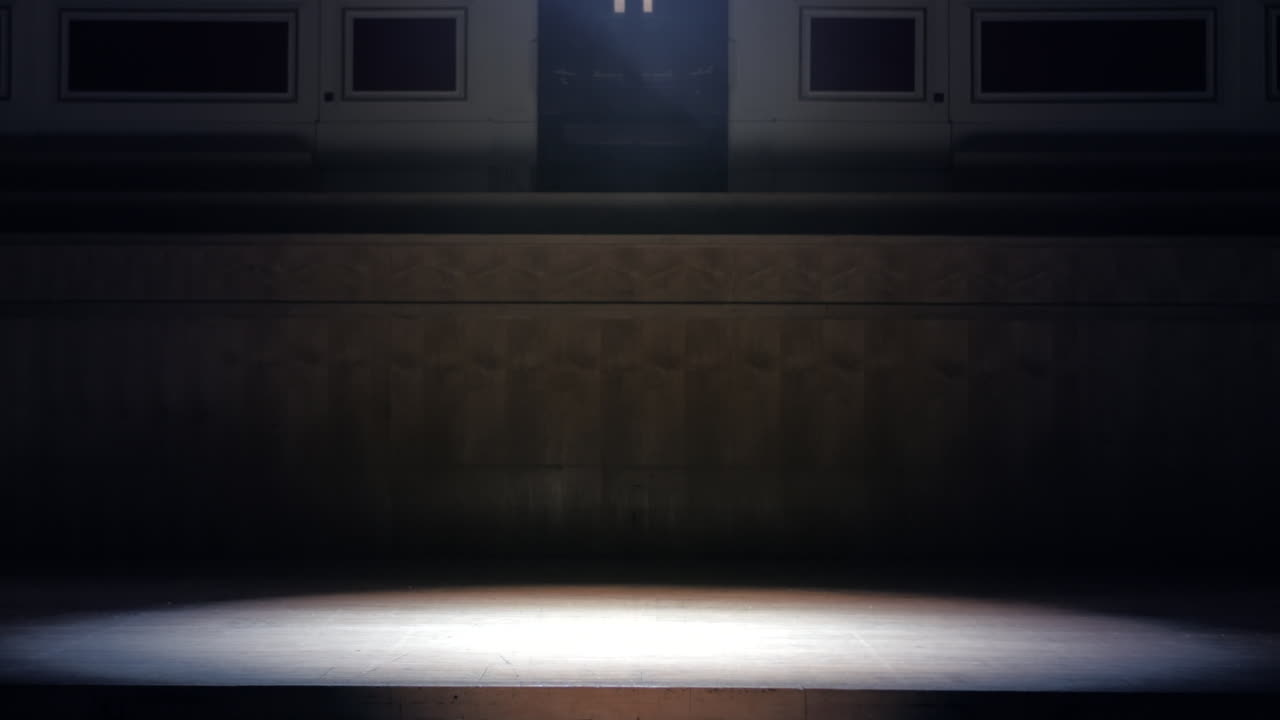 fondo de escenario vacío en un teatro clásico