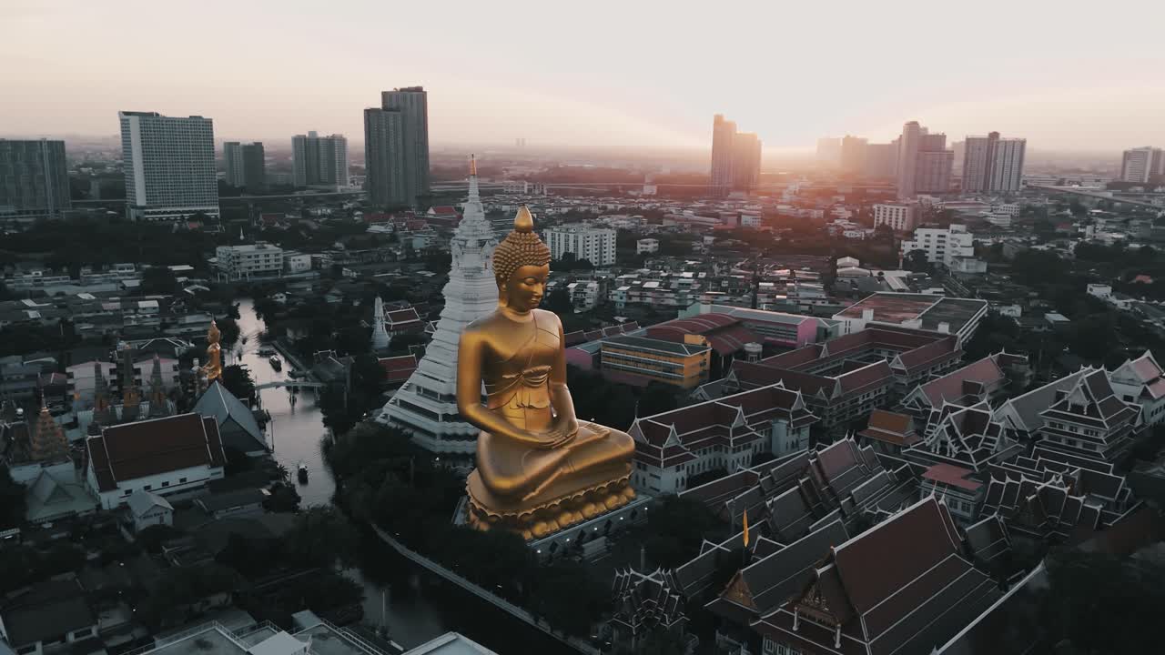 Wat Paknam is a serene and spiritual oasis in the bustling city of Bangkok