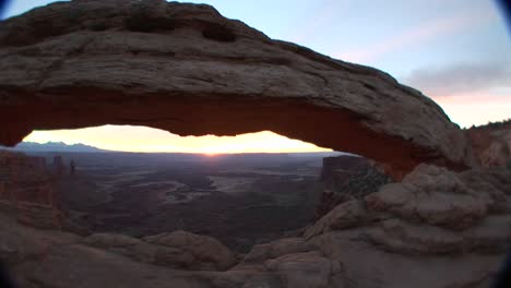 arco de mesa en el parque nacional canyonlands utah 1